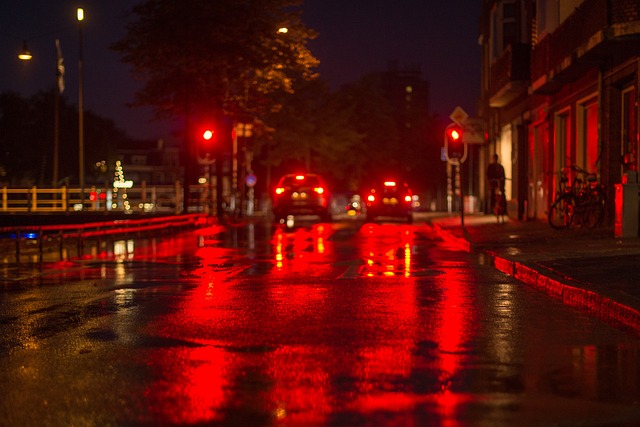 Piros lámpa – Rote Ampel – Red sign